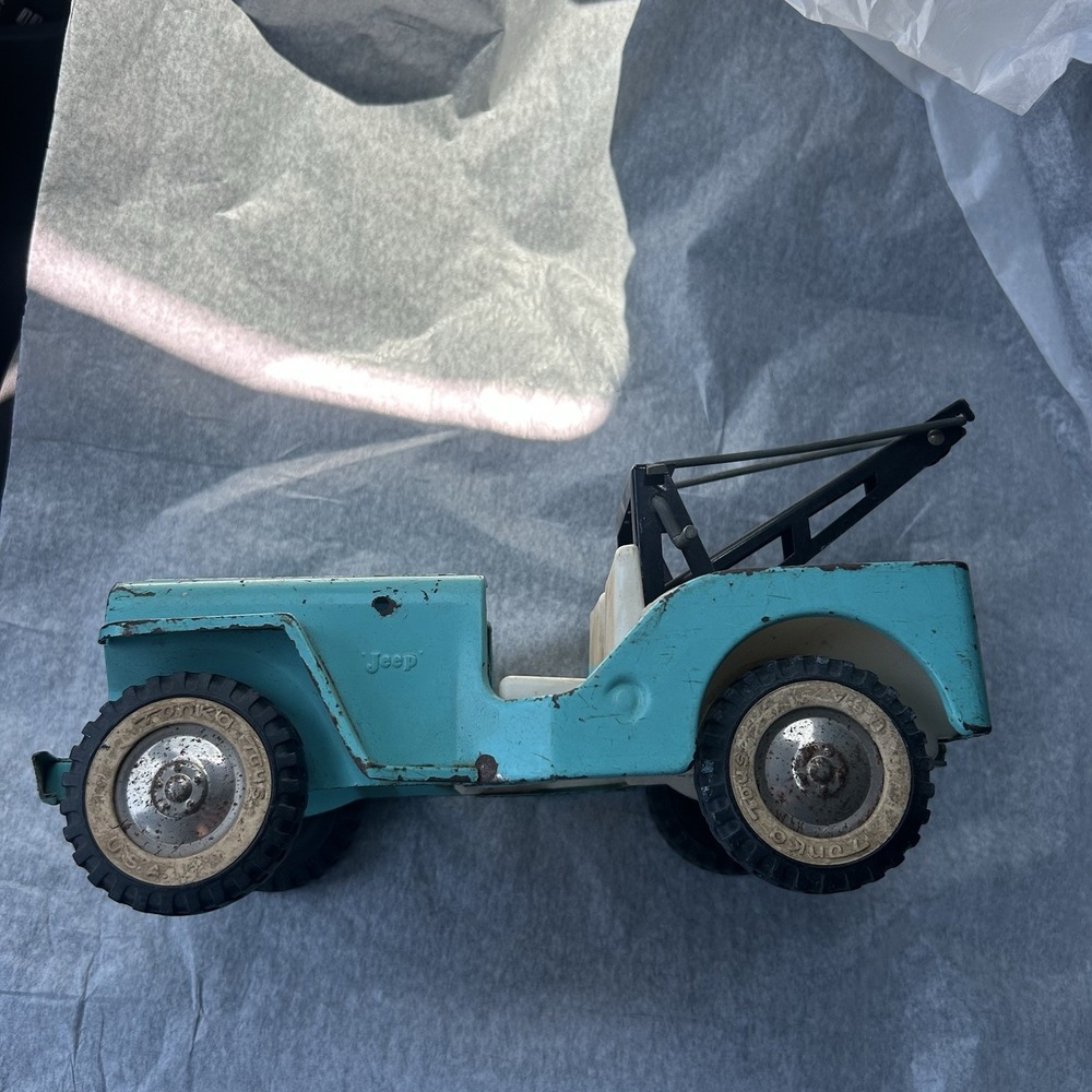 ⁠Vintage 1960s Tonka Jeep Wrecker Tow Truck Turquoise Pressed Steel - As is